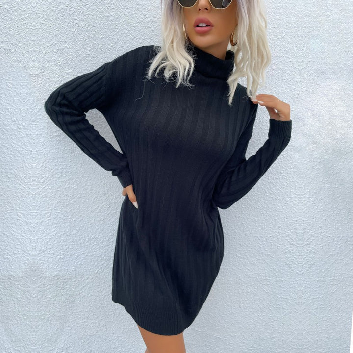 Damen Oversized Strickkleid mit hohem Kragen und feinem Längsdesign Drune