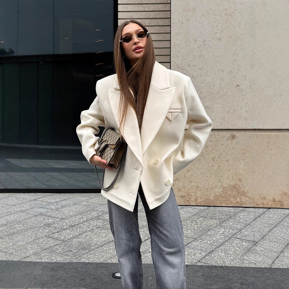 Damen Oversized Blazerjacke mit doppelter Knopfleiste und eleganten Details Drune