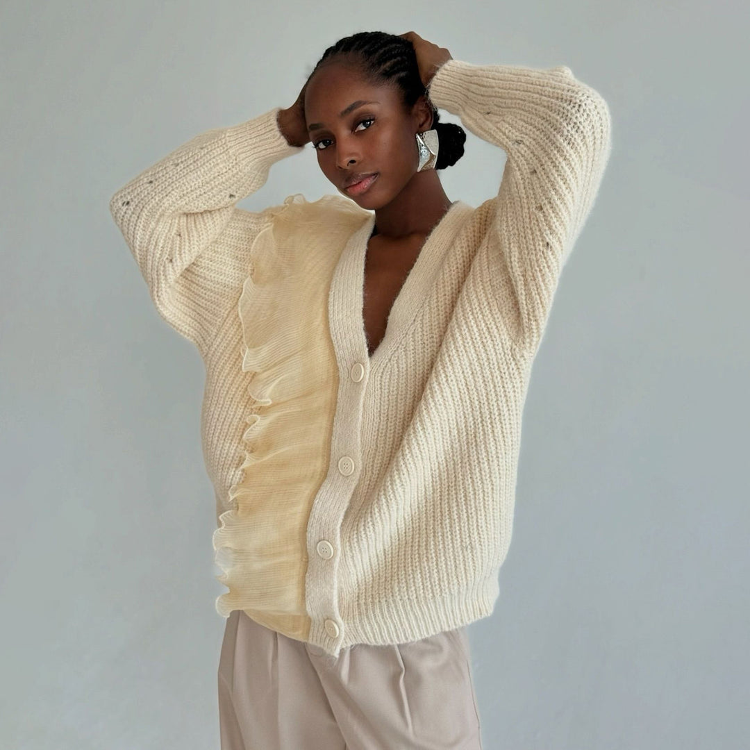 Damen Strickjacke mit Rüschendetails und Knopfverschluss Drune