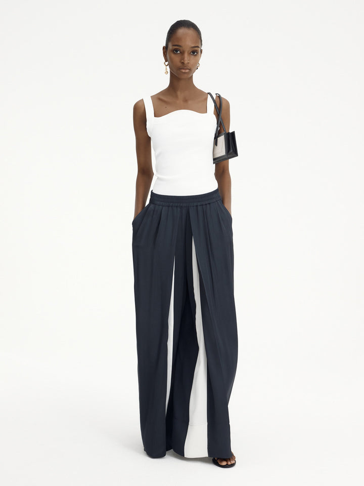 Damen weite Hochbundhose mit seitlichen Einsätzen Drune