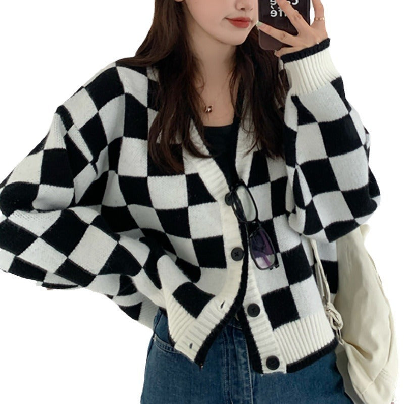 Damen Grobstrickjacke mit Karomuster und bequemen Knopfdetails Drune
