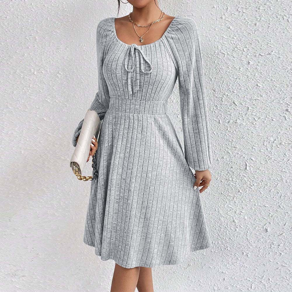Damen Midi-Kleid mit elastischem Material und modischer Raffung Drune