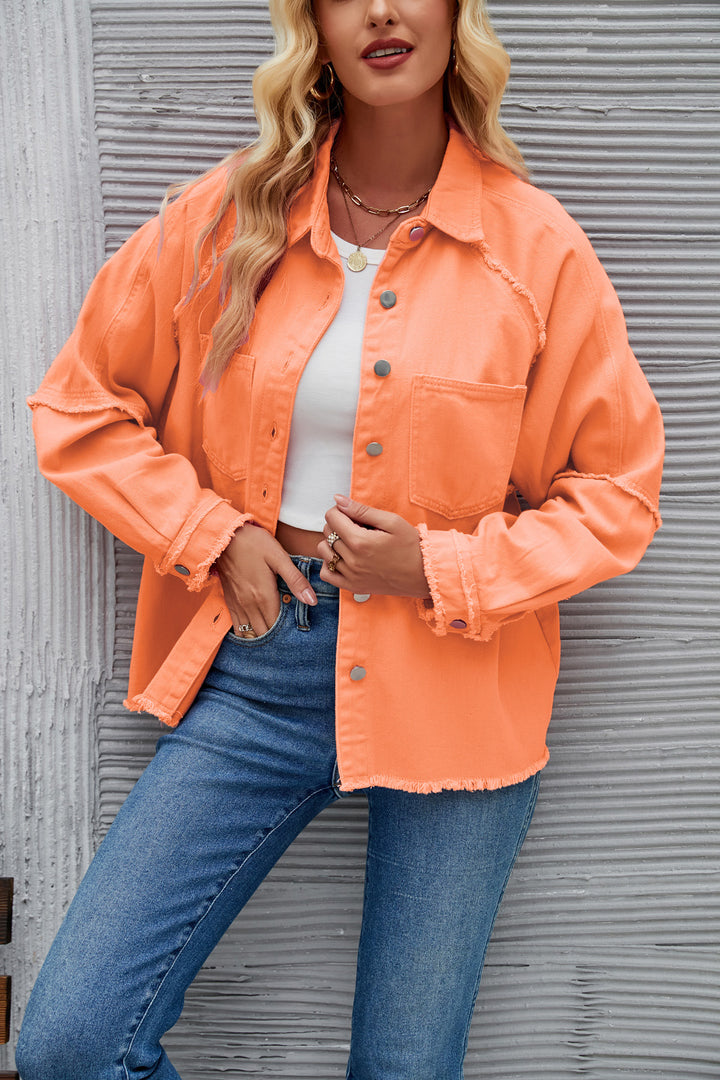 Damen lässige Oversized Jeansjacke mit fransigem Saum Drune