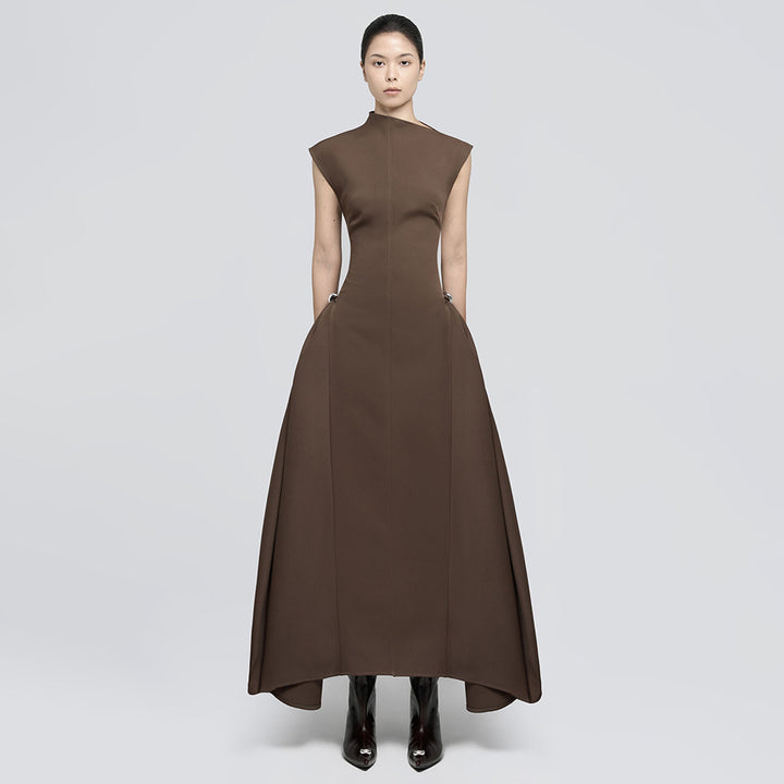 Damen elegantes bodenlanges Kleid mit außergewöhnlichem Kragen und innovativer Silhouette Drune