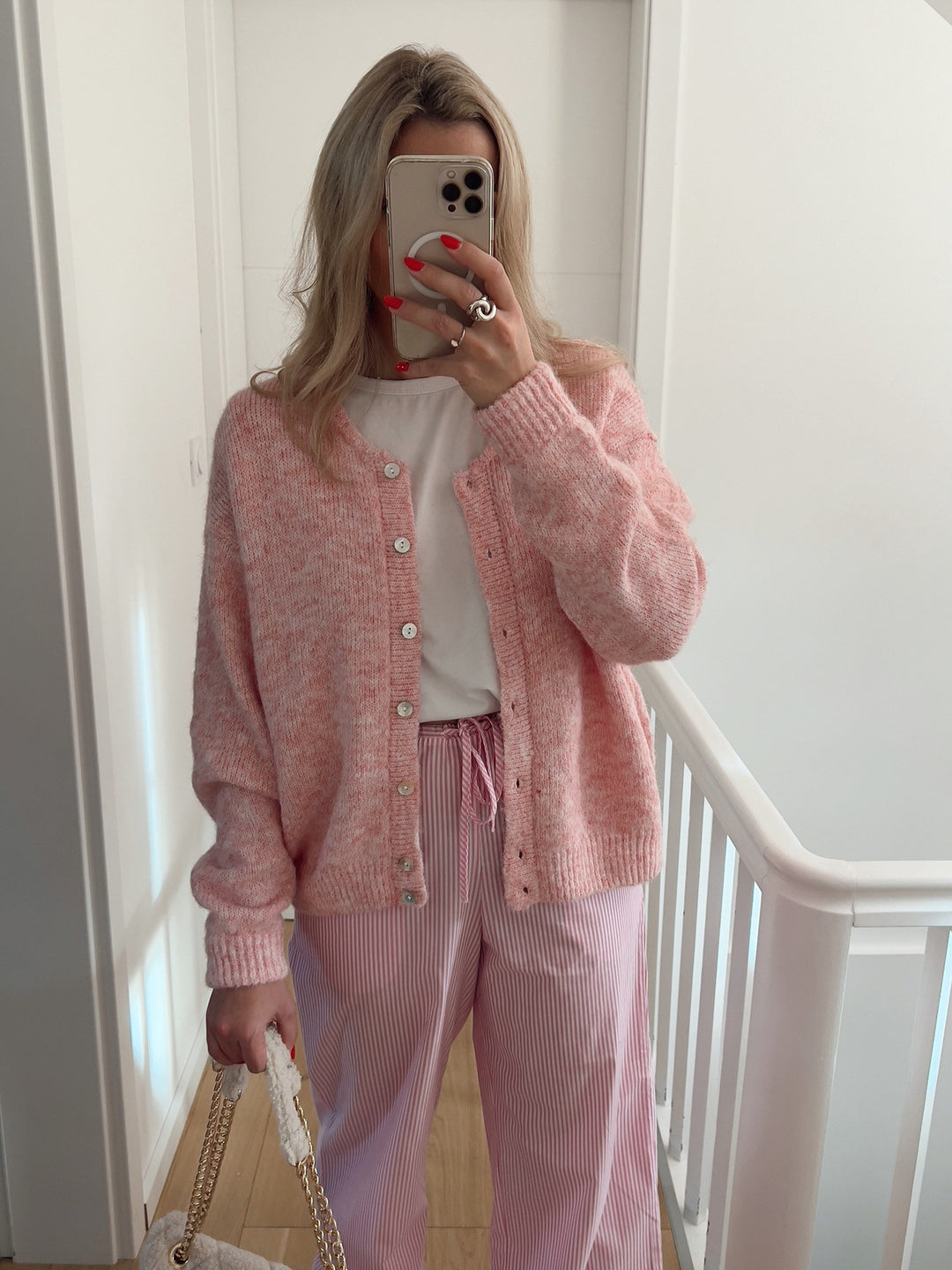 Damen lässige Strickjacke mit feiner Struktur und Knöpfen Drune