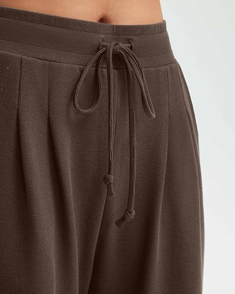 Damen weite Freizeithose mit Knopfdetails Drune