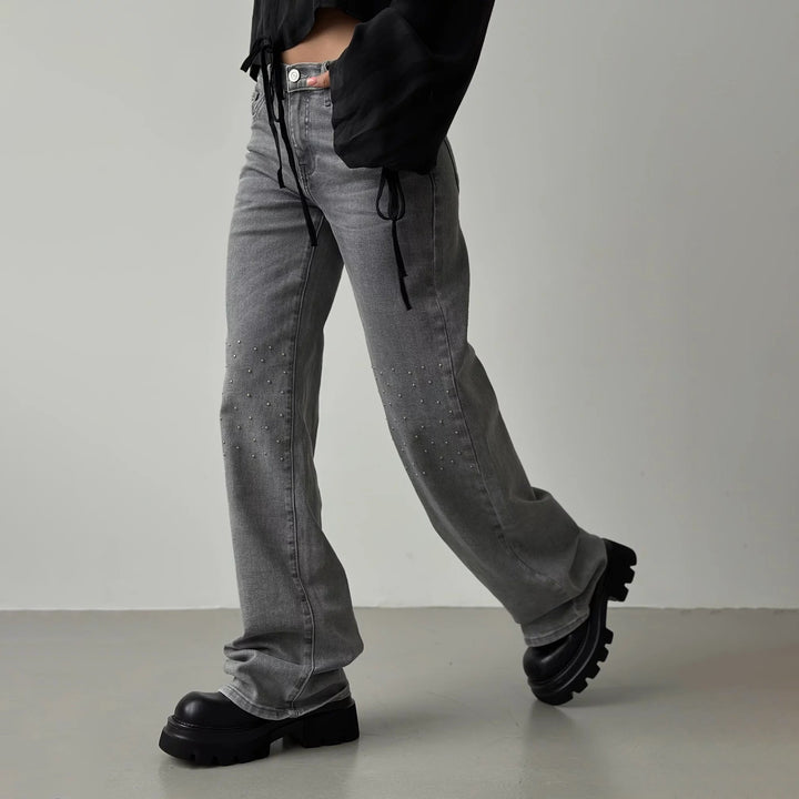 Damen Hochgeschnittene Jeans mit modischem Distressed-Design und originellen Nieten Drune