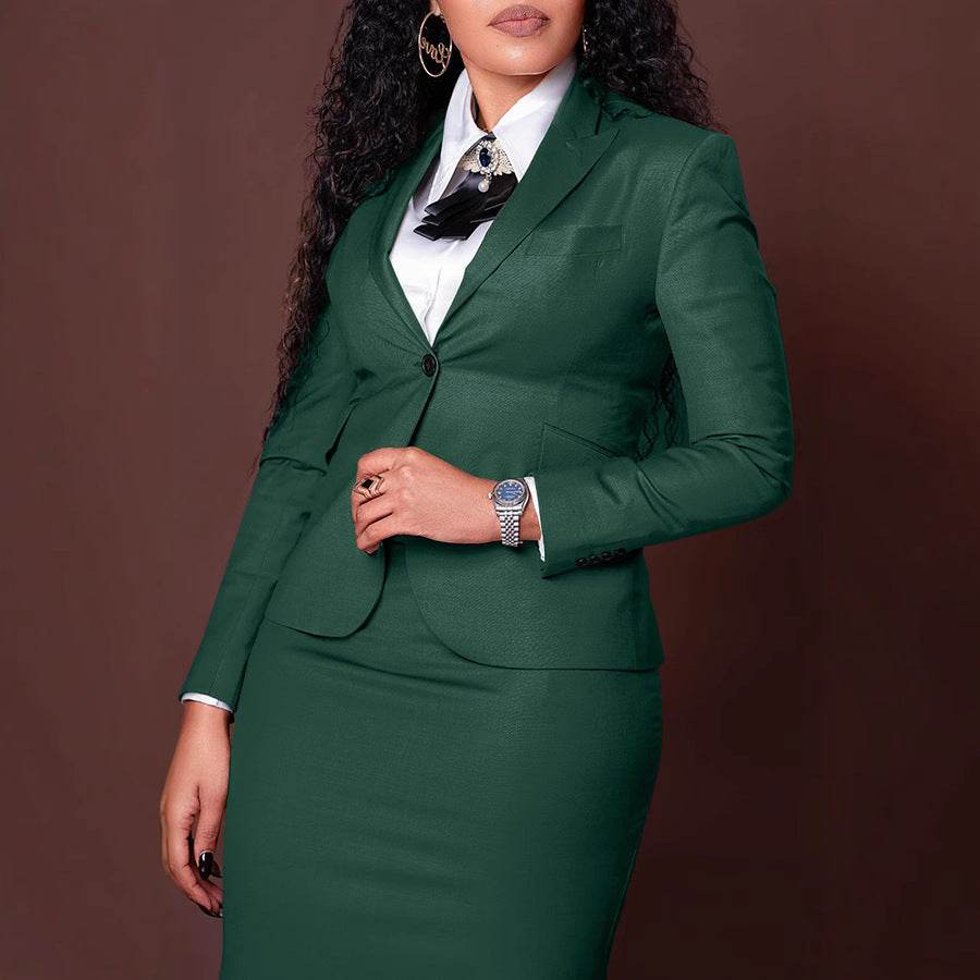 Damen nan tailliertes Business-Kostüm mit kurzem Blazer und figurbetontem Bleistiftrock Drune