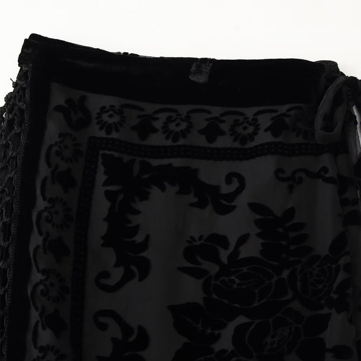 Damen eleganter Samtrock mit fransenverzierten Details und seitlichem Bindegürtel Drune
