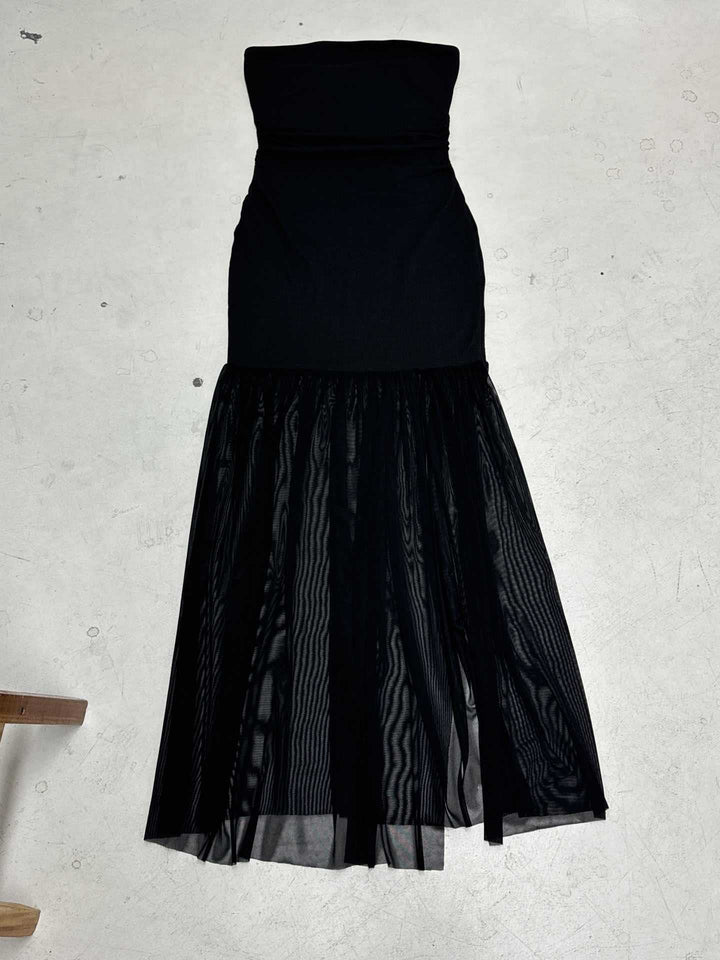 Damen Maxikleid mit elegantem Rüschensaum und figurbetontem Oberteil Drune