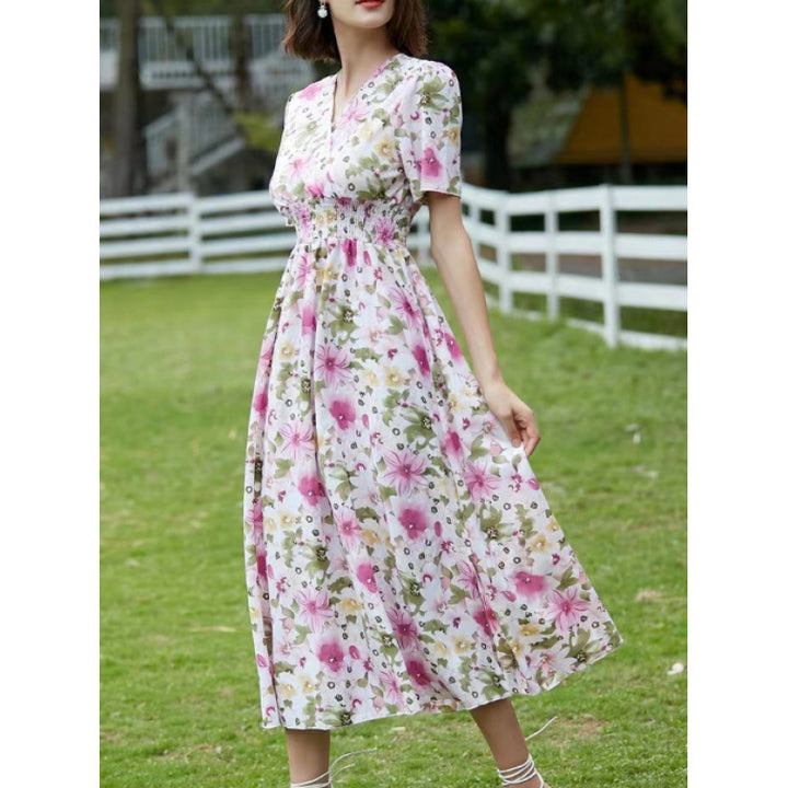 Damen Maxikleid mit fließendem Schnitt und floralem Design Drune