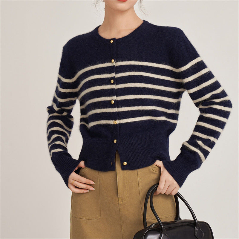 Damen gestreifte Strickjacke aus feinem Material mit goldenen Knöpfen Drune