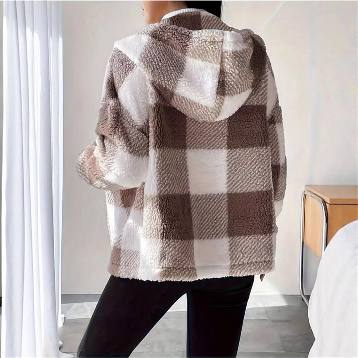Damen Übergangsjacke aus weichem Teddy-Material mit Karo-Muster Drune