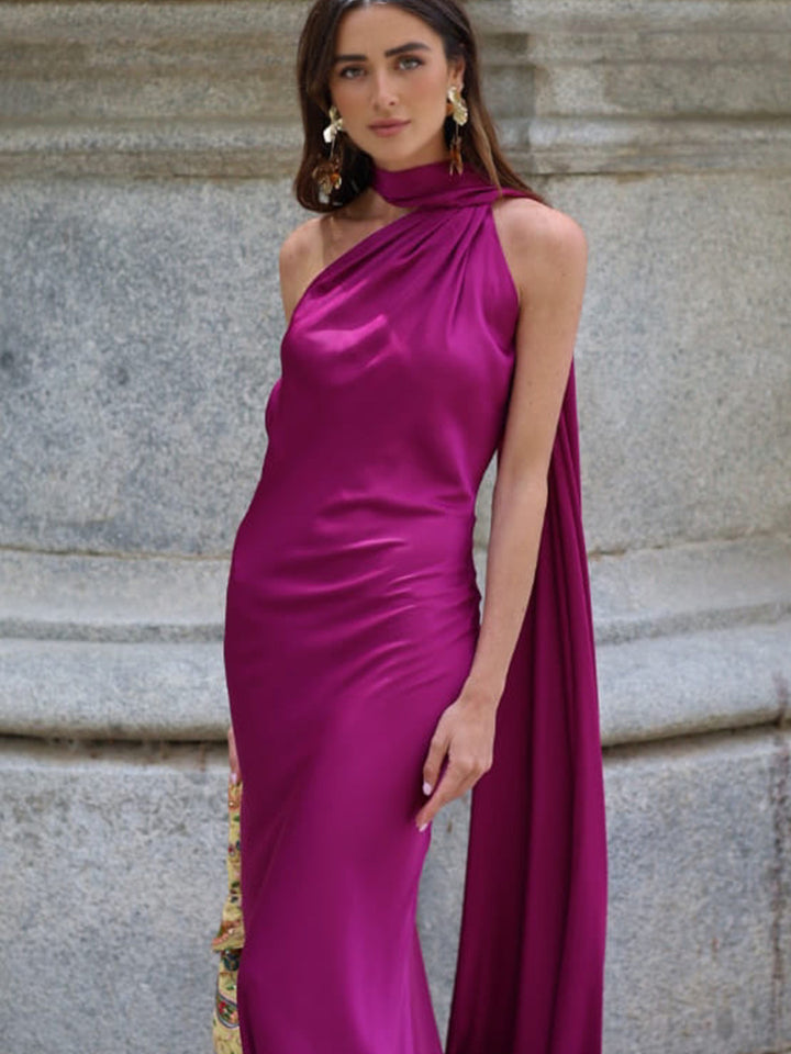 Damen Elegantes Abendkleid mit fließendem Design und schulterfreier Kapuze Drune
