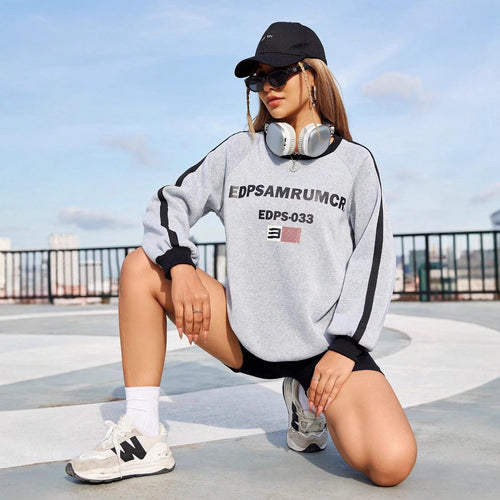 Damen lässiger Sweatshirt mit grafischem Druck und kontrastierenden Ärmeln Drune