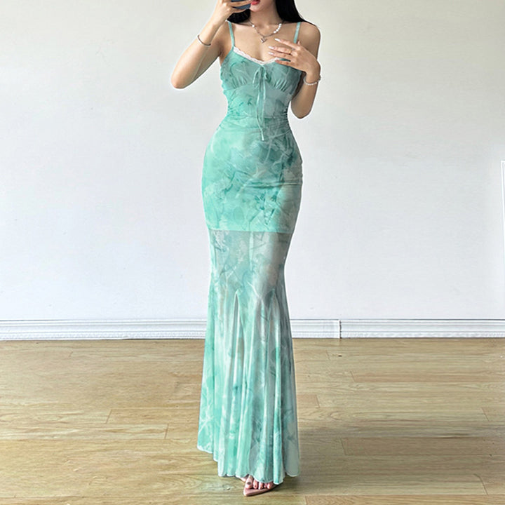 Damen Maxikleid mit fließendem Schnitt und romantischen Transparenzakzenten Drune
