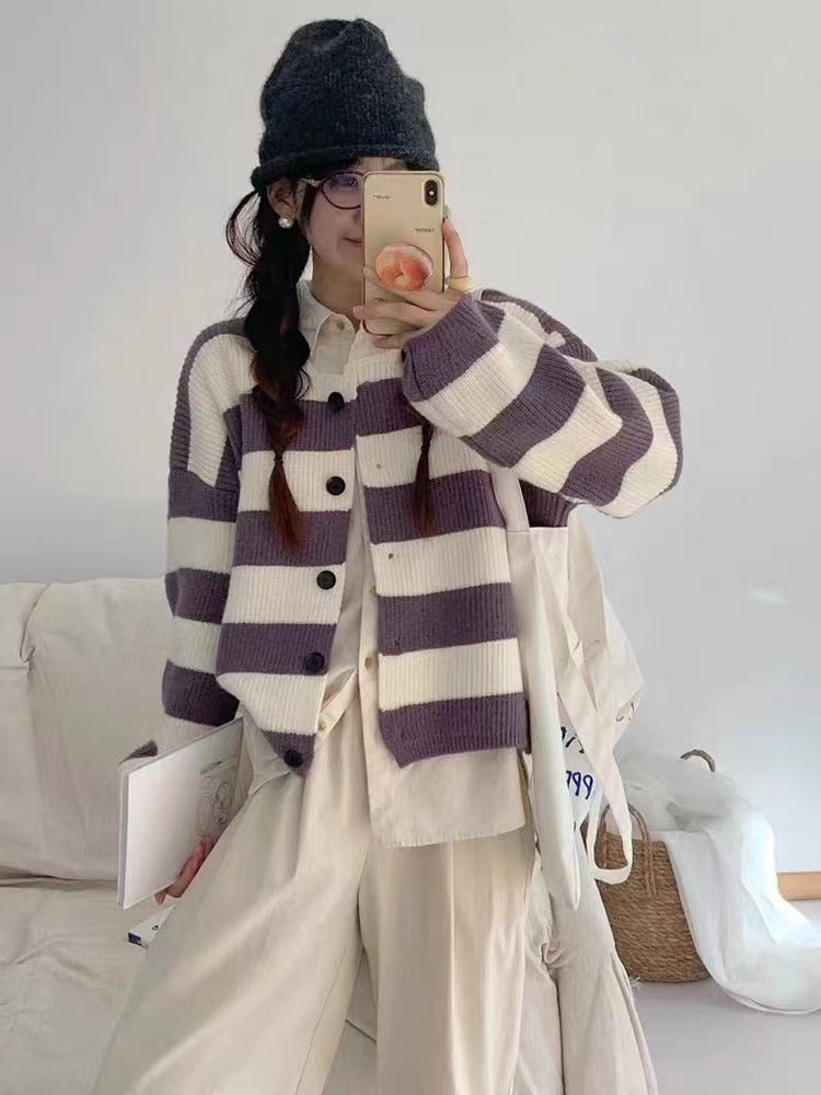Damen Strickjacke mit Druckknopfverschluss und breiten Streifen Drune
