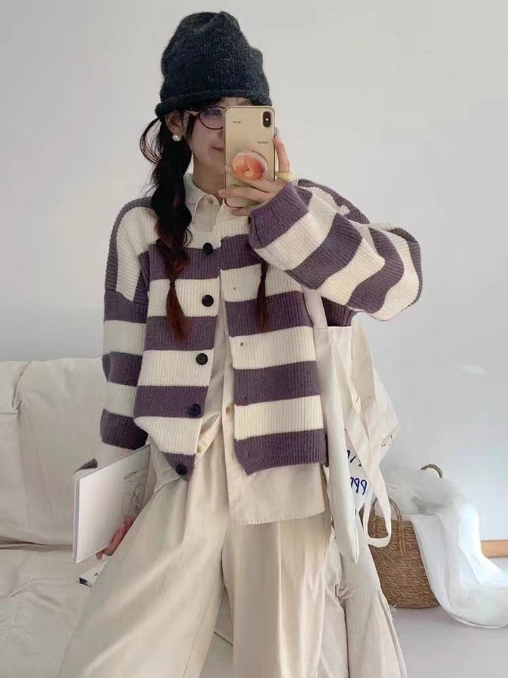 Damen Strickjacke mit Druckknopfverschluss und breiten Streifen Drune