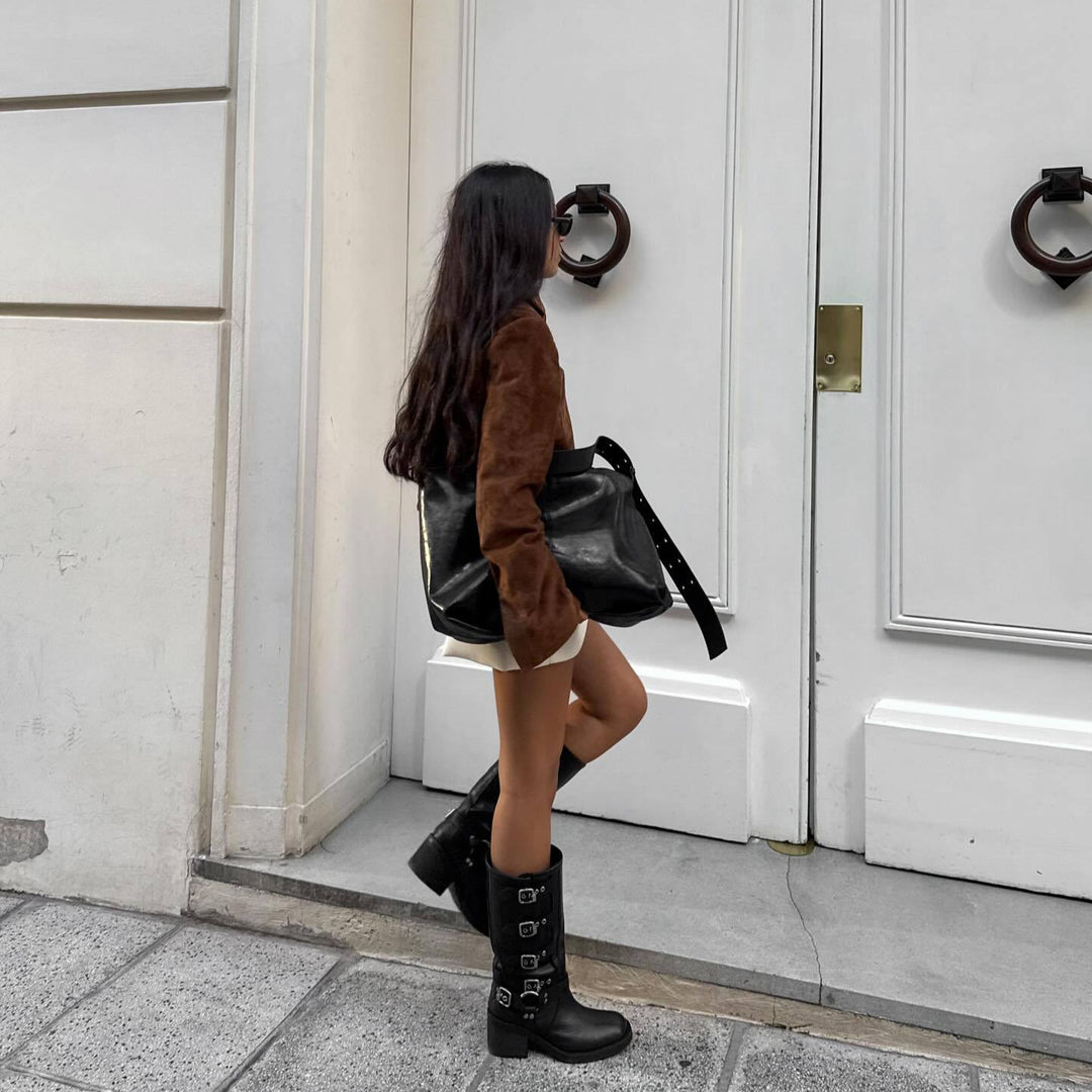 Damen Kurze Veloursjacke mit Stehkragen und seitlichem Reißverschluss Drune