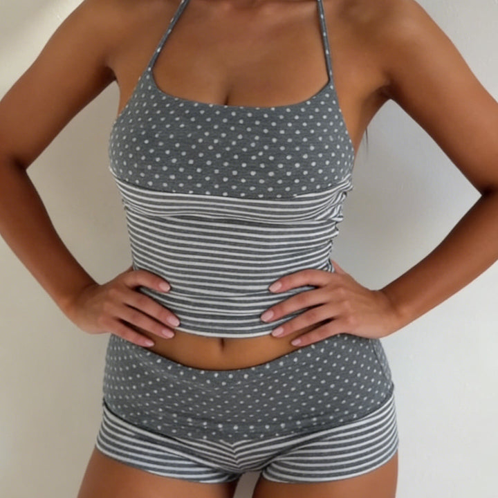 Damen Bikini-Set mit gestreiftem Oberteil und kurzer Hose Drune