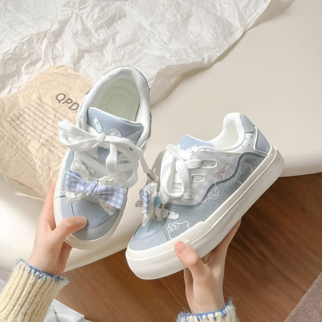 Damen Verspielte Sneakers mit Rüschendetail undem freundlichen Tiermotiven Drune