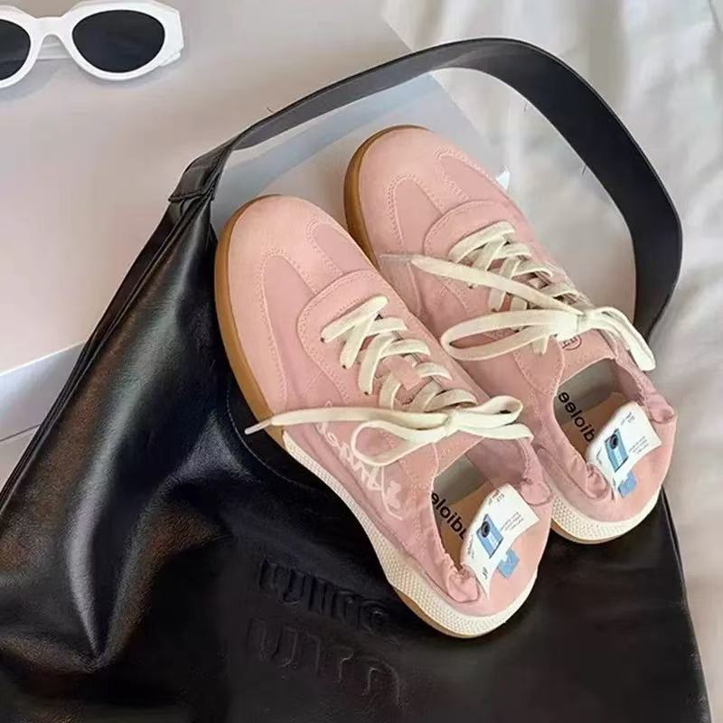 Damen Sportliche Sneakers mit weichem Futter und dämpfender Sohle Drune