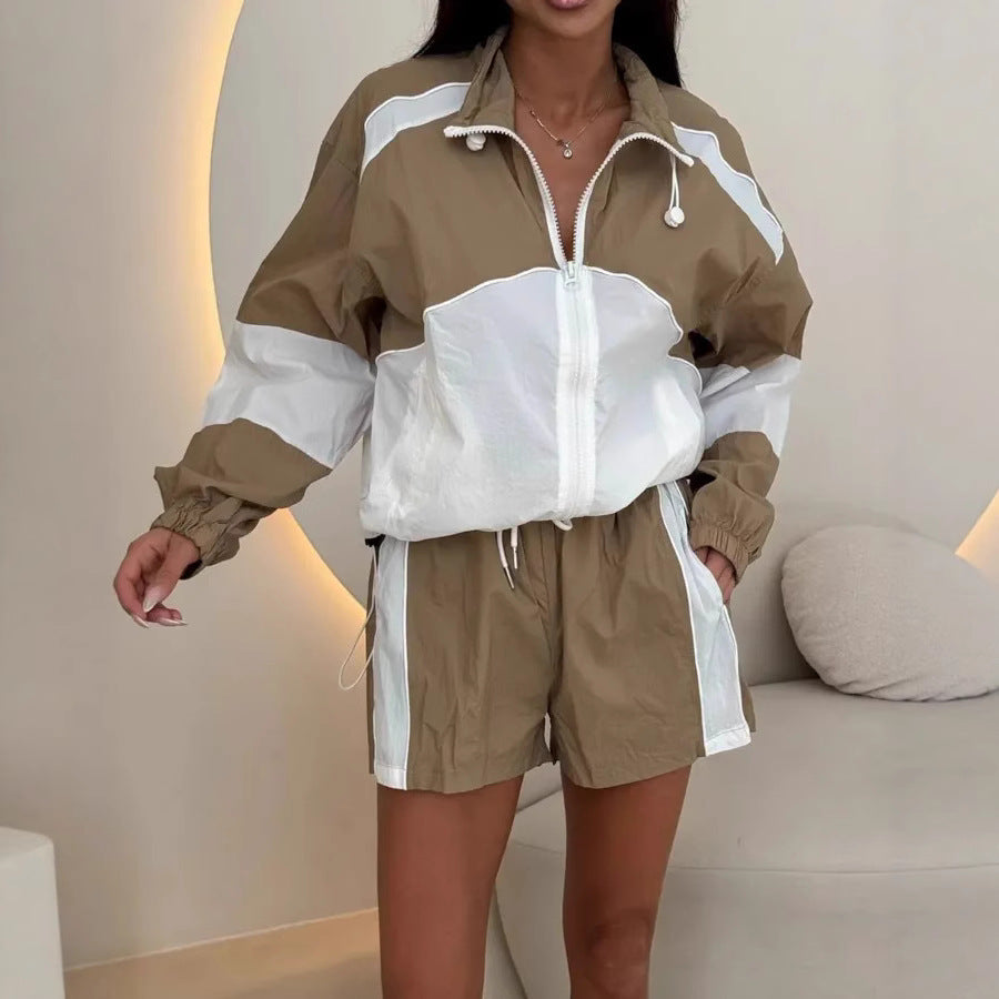 Damen sportlicher Zweiteiler mit winddichter Jacke und lässigen Shorts Drune