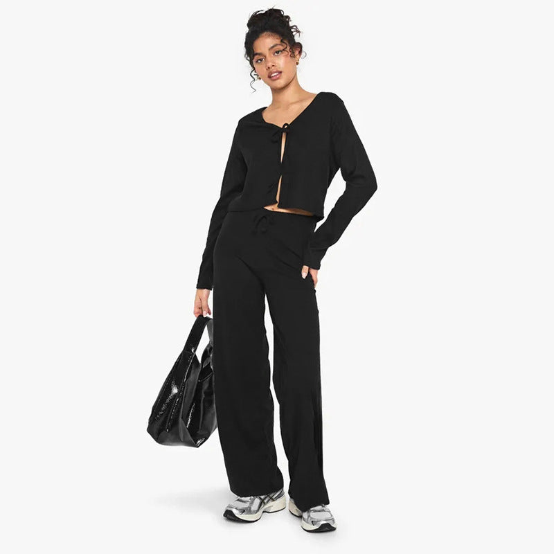 Damen bequemer Strickanzug mit cropped Jacke und weitem Hosenbein Drune