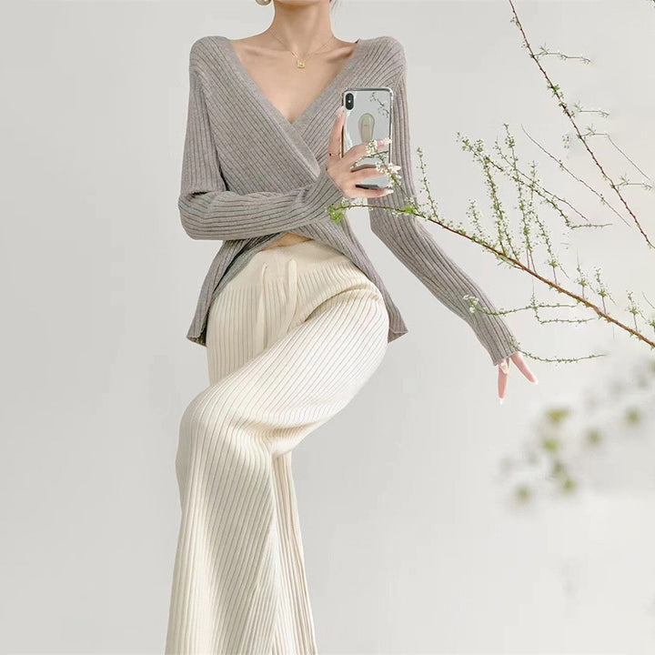Damen Cross-over Pullover mit tiefem V-Ausschnitt und Rippstruktur Drune
