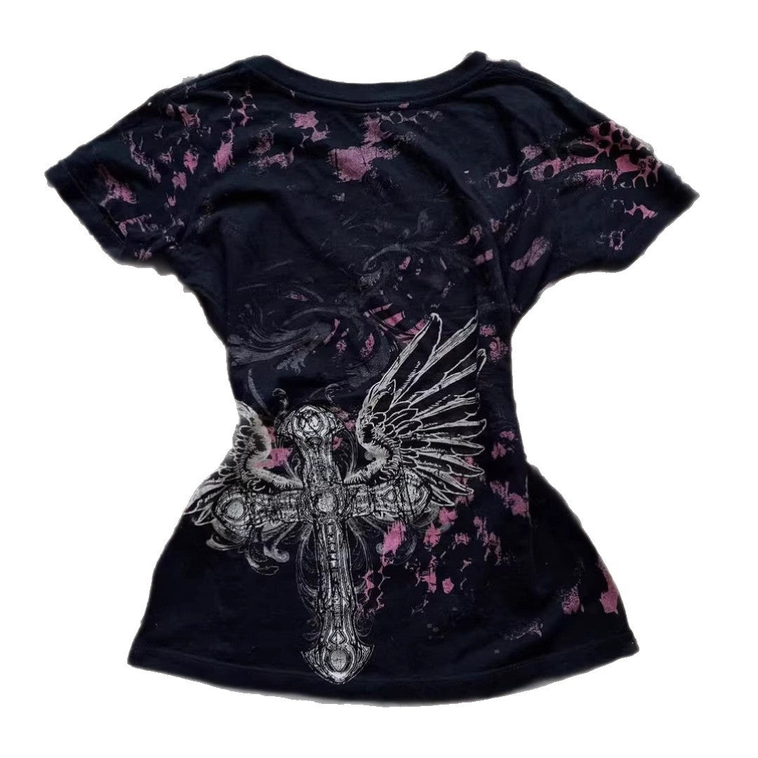 Damen V-Ausschnitt T-Shirt mit beeindruckendem Grafikkreuz Drune