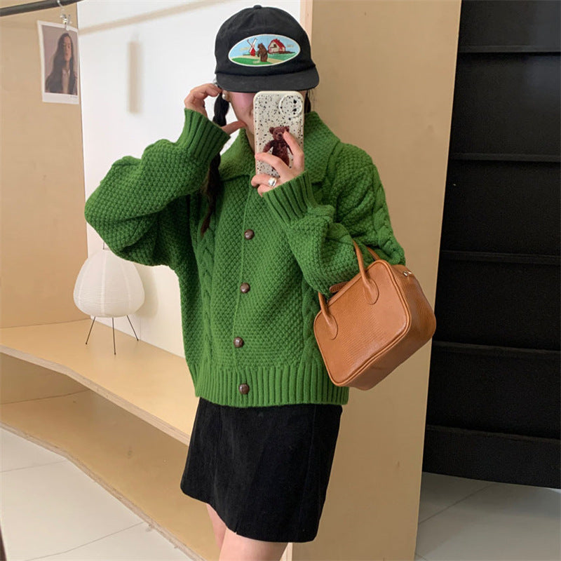 Damen Grobstrickjacke mit kontrastierenden Knöpfen und strukturiertem Design Drune