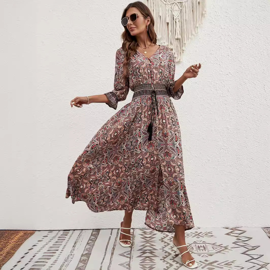 Damen Maxikleid mit abnehmbarem Taillengürtel und kunstvollem Muster Drune