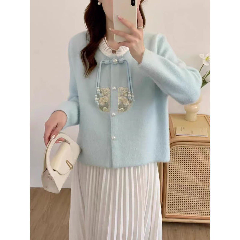 Damen Luxuriöser Strickpullover mit dekorativen Knopfdetails und Rüschen Drune