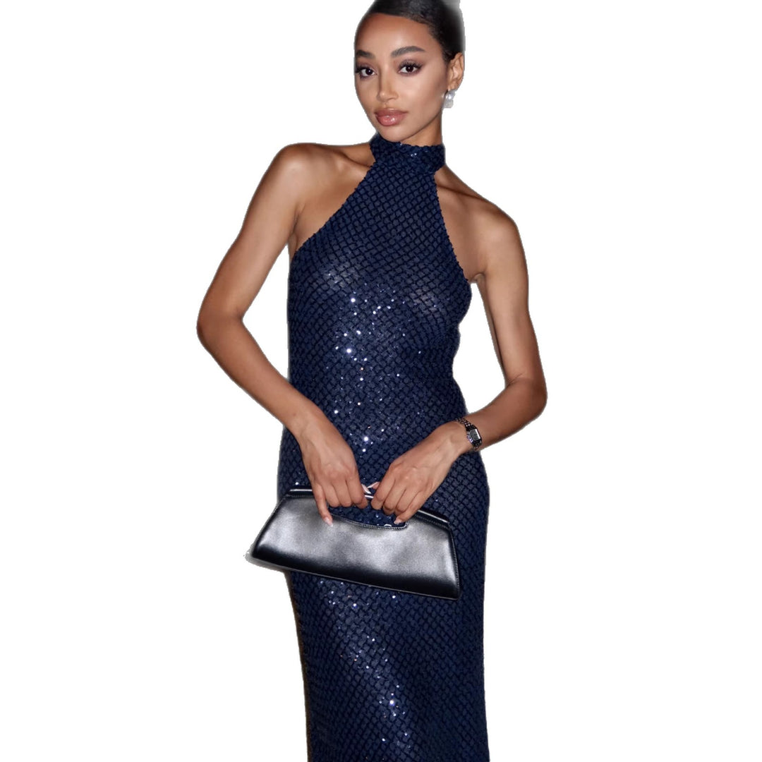 Damen Glitzerndes Abendkleid mit hohem Kragen und figurbetonter Silhouette Drune