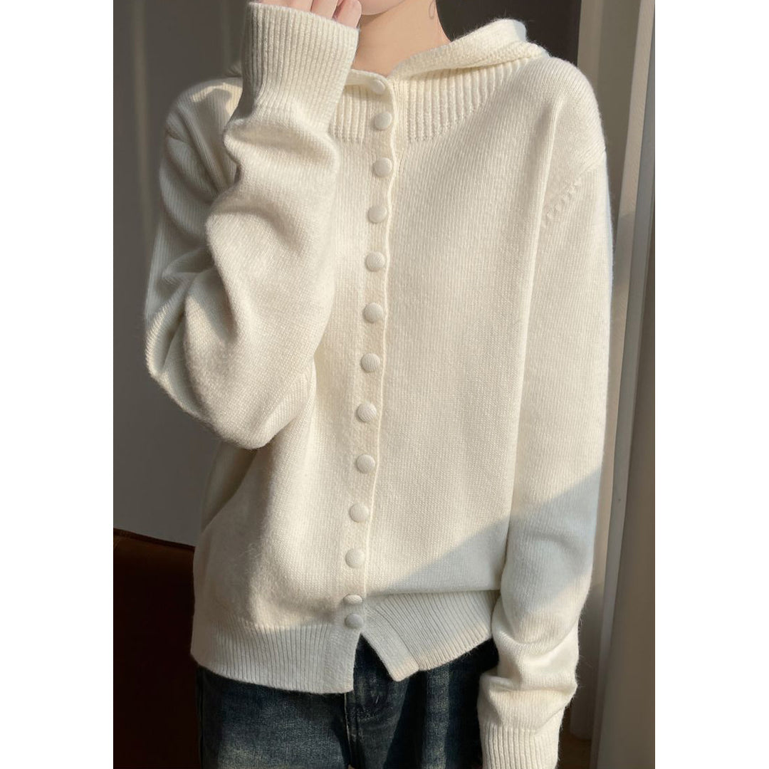 Damen Strickjacke mit Kapuze und dekorativen Knopfdetails Drune