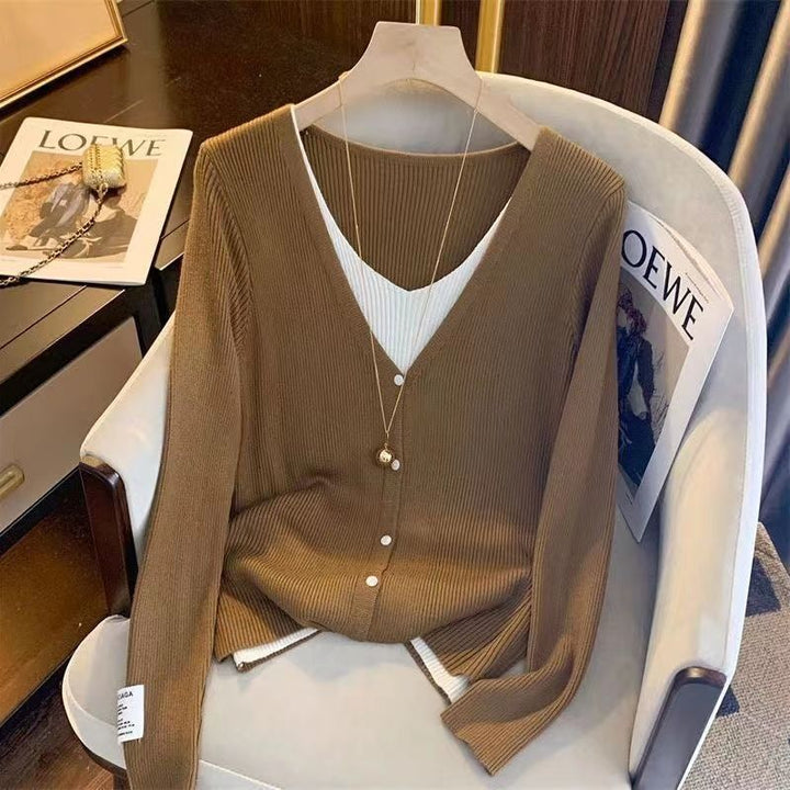 Damen elegante Strickjacke mit V-Ausschnitt und feinen Knopfdetails Drune