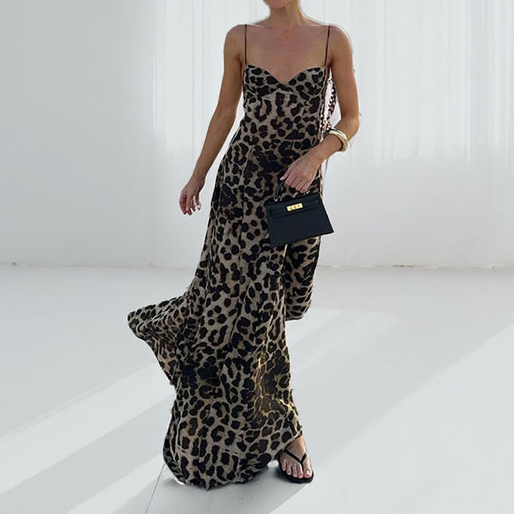 Damen Abendkleid mit elegantem Herz-Ausschnitt und fließendem Rock Drune