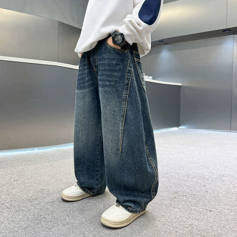 Damen weit geschnittene Jeans mit einzigartigen Details Drune
