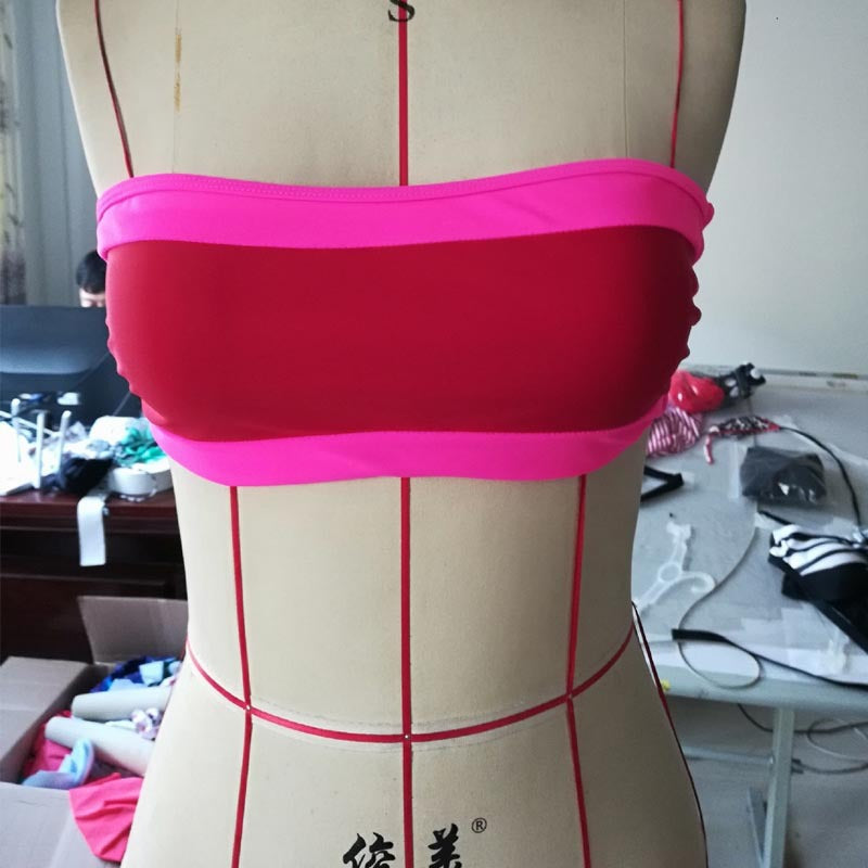 Damen Bandeau-Bikini mit kontrastrierenden Farben Drune