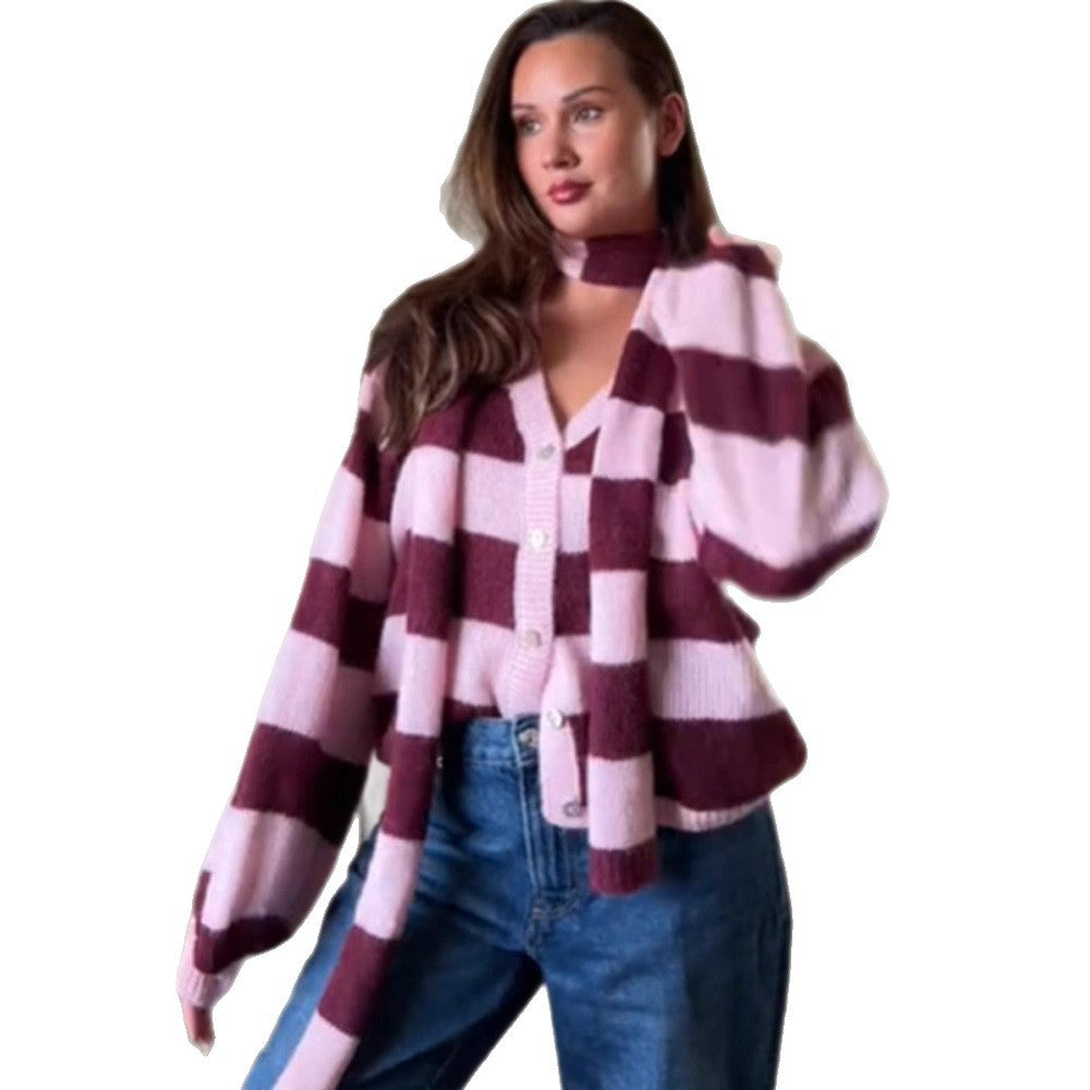 Damen kuschelige Strickjacke mit modischem Karomuster und abnehmbarem Schal Drune