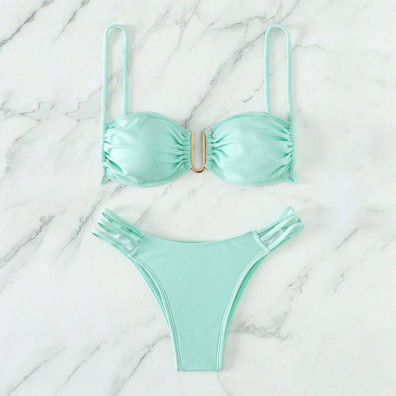 Damen Bikini-Set mit modernen Rüschendetails und elegantem goldenen Akzent Drune