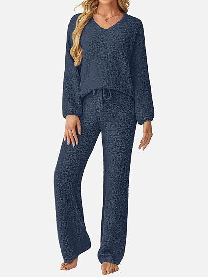 Damen gemütliches Lounge-Set aus weich strukturiertem Material Drune