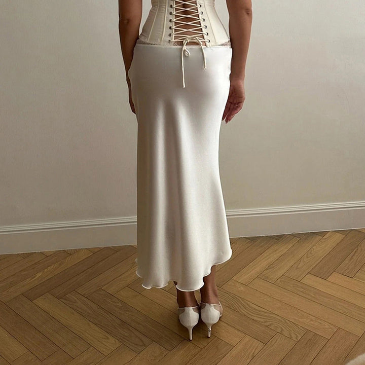 Damen elegantes Satin-Kleid mit feinen Spitzenakzenten Drune