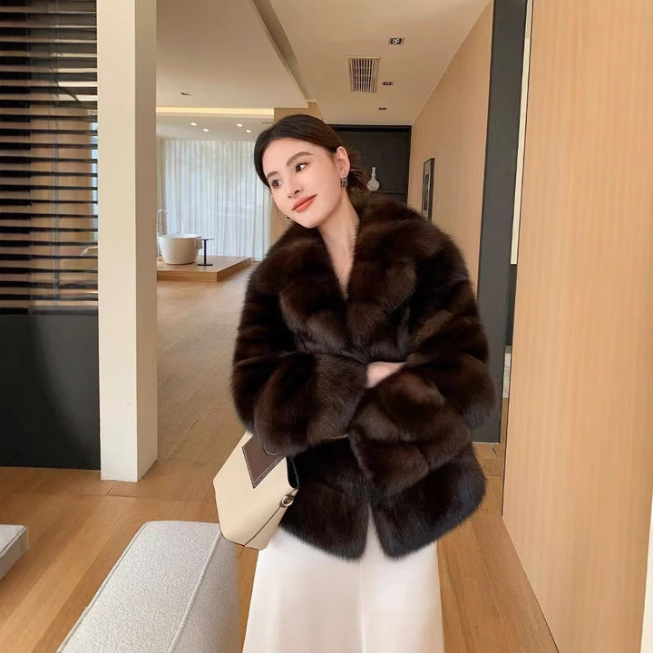 Damen luxuriöse und warme Kunstpelzjacke Drune
