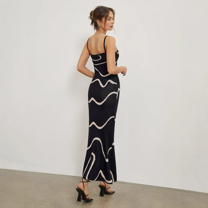 Damen Maxikleid mit modernem Wellenmuster und feinen Spaghettiträgern Drune