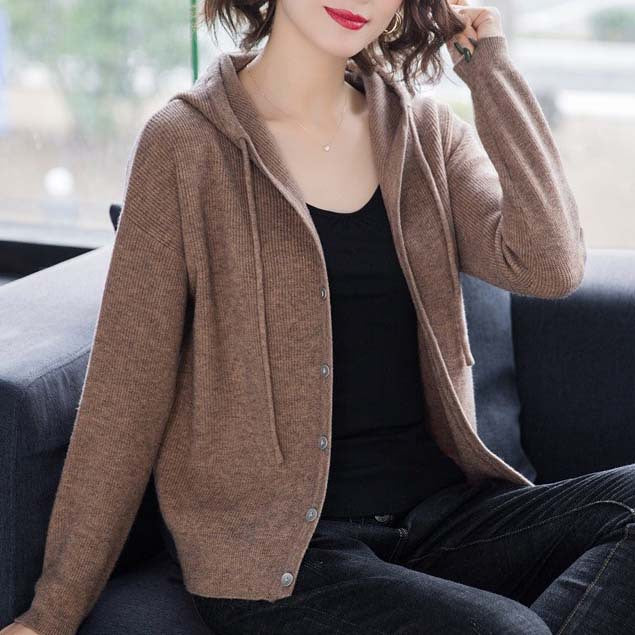 Damen Strickjacke mit Kapuze und Knopfverschluss Drune
