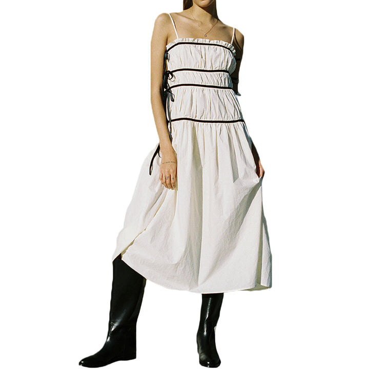 Damen Maxikleid mit verspieltem Rüschendesign und verstellbaren Trägern Drune