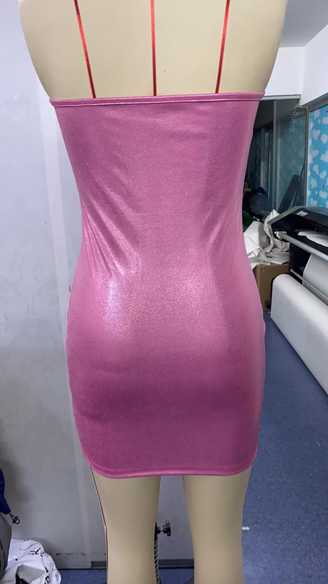 Damen figurbetontes Mini Kleid mit dehnbarem Glitzerstoff Drune