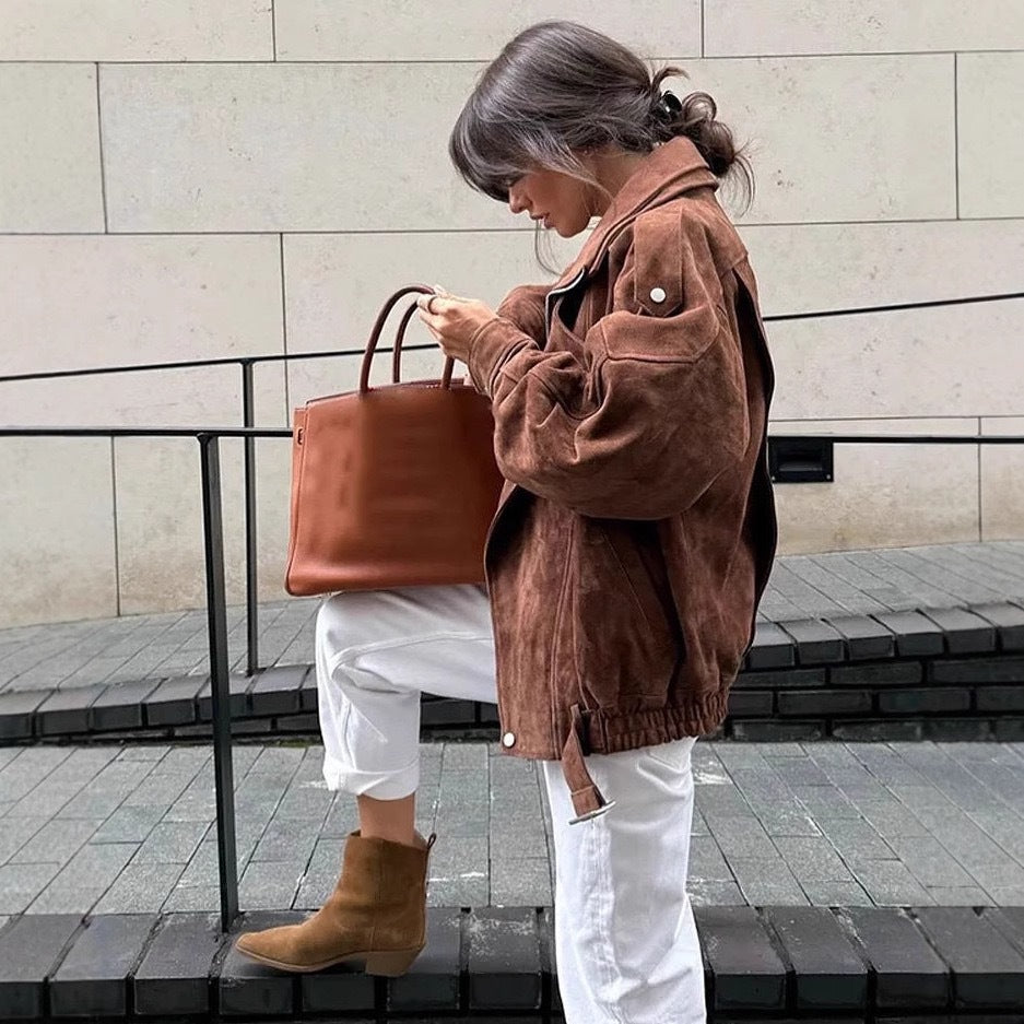 Damen nan oversized Velours-Bikerjacke mit Stehkragen, Schulterklappen und taillierbarem Hüftgürtel Drune