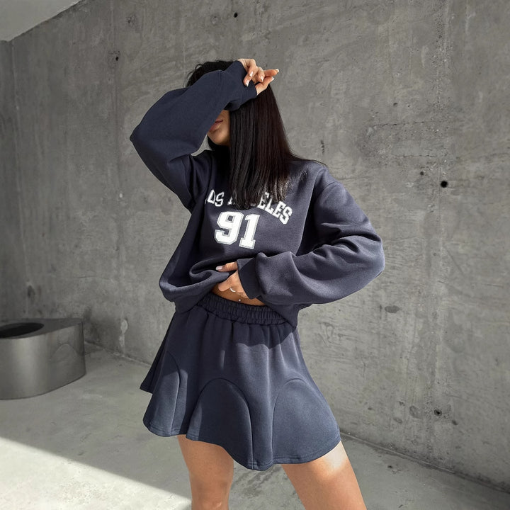 Damen Sportlicher Sweater und Rock Set Drune